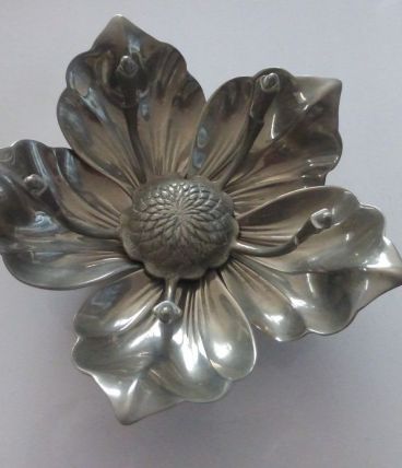 Cendrier Fleur vintage