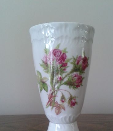 Mazagrans en porcelaine.