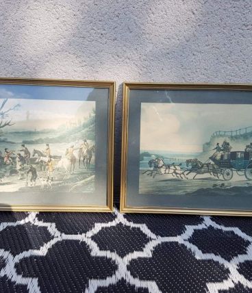 dessins anciens à l'aquarelle avec cadre bois