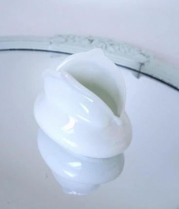 Ravissant porte monnaie en porcelaine. 