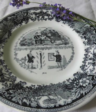 Assiette parlante XIXème siècle Creil et Montereau 