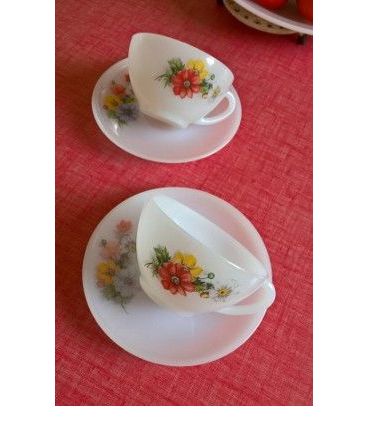 2 TASSES A THE + SOUCOUPES 