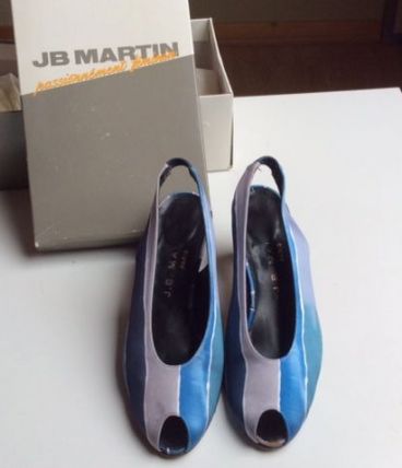 Sandales à talons style Chanel