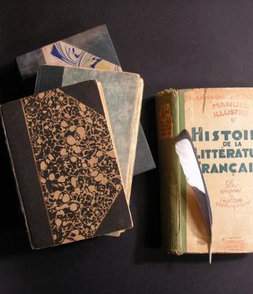 Lot 4 Livres anciens Français début 20ème siècle