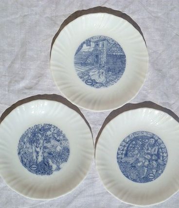 assiettes anciennes publicitaires arcopal collection ESSO
