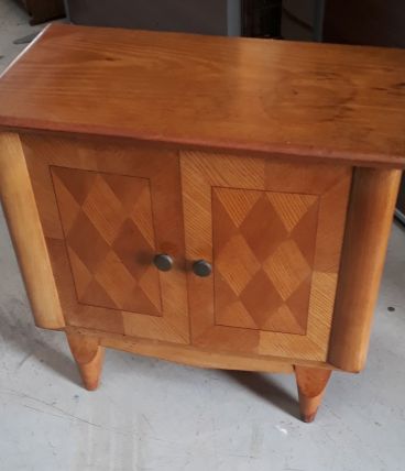 petit meuble 40s marqueterie ok trace sur plateau h 57x61x33