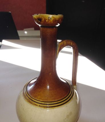 joli carafon cruchon émaillé