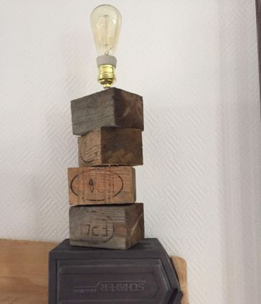 lampe vintage insolite