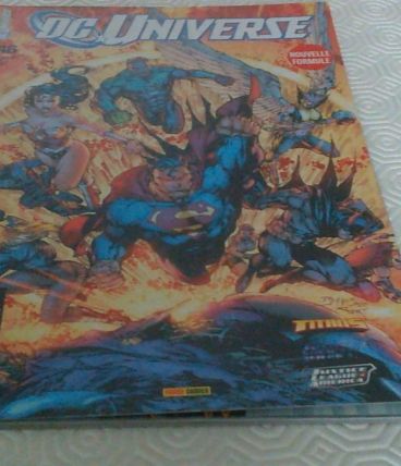 Comics dc universe numéro 46 " la main du destin"