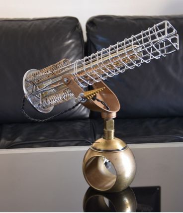 Lampe Rétro futuriste