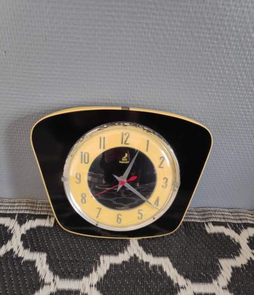 pendule Jaz transistor licato jaune et noire