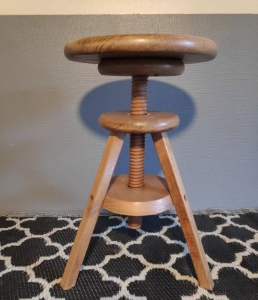 tabouret d'atelier en bois massif à vis