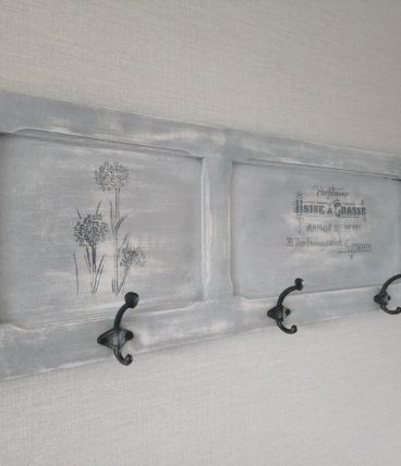 Porte manteaux mural relooké 