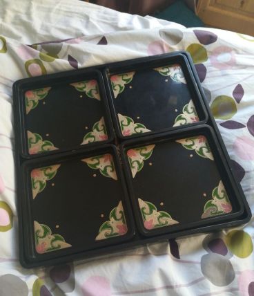 Plateau en bois peint