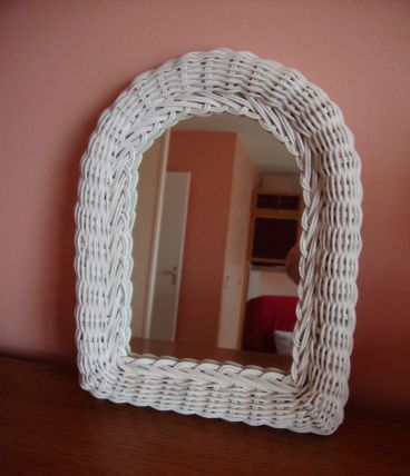 Miroir Vintage en rotin blanc (années 70)