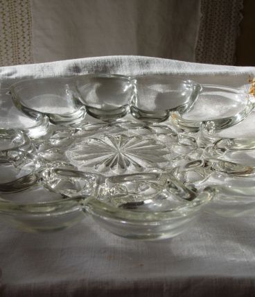 Coupe en verre moulé