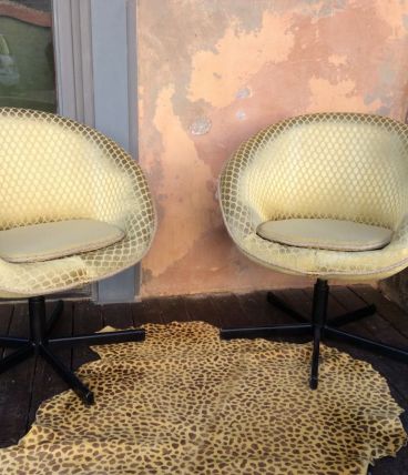 Lot de 2 fauteuils style vintage 