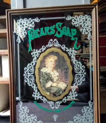 Grand miroir publicitaire "Pear's soap" (Anglais)