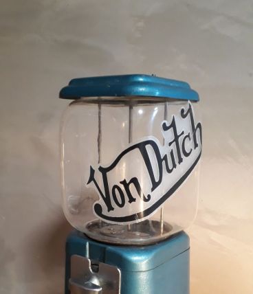 distributeur   brabo  belgium a bonbon  ou autre  1970