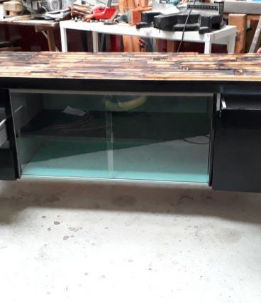 enfilade acier scandinave type industriel   plateau en bois 