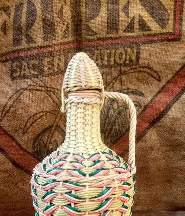 Bouteille scoubidou Années 70