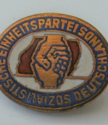 Broche épingle parti socialiste uni Allemagne Deutschland 
