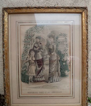 cadre ancien , moniteur des  dames et demoiselles