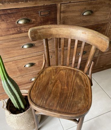 Chaise bistrot vintage
