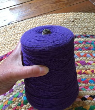 Jolie bobine de fil vintage 