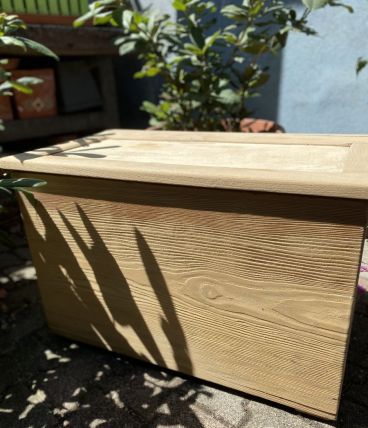 Coffre en bois