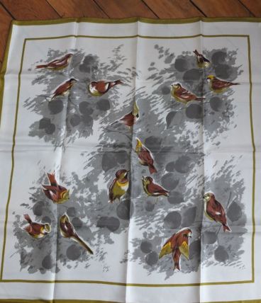 Foulard vintage neuf, motif moineaux
