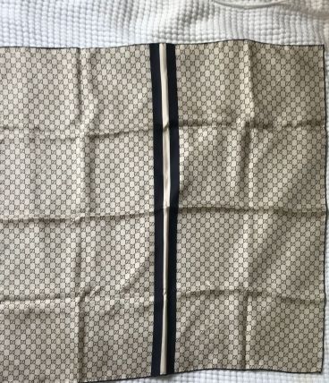Foulard gucci