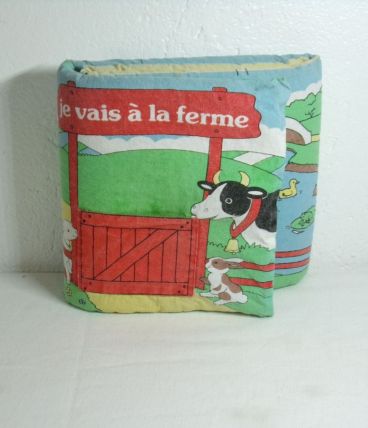 Livre d'éveil en  Tissus La vie à la Ferme