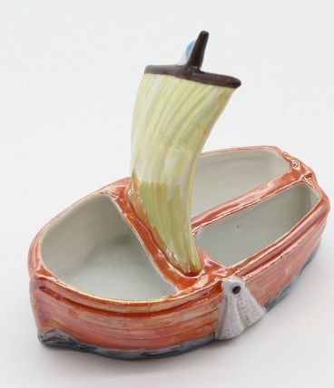 Salière en céramique bateau vintage