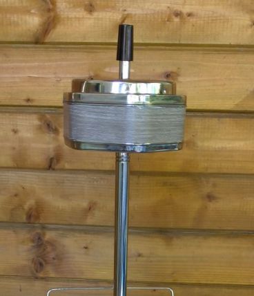 Cendrier sur pied chromé