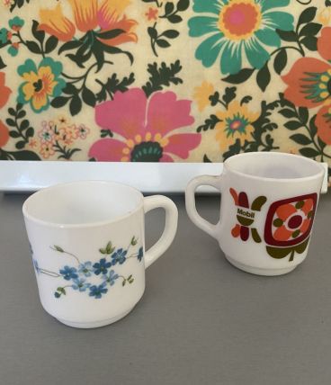 2 tasses vintage 