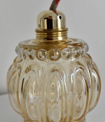 Suspension avec globe verre ambré