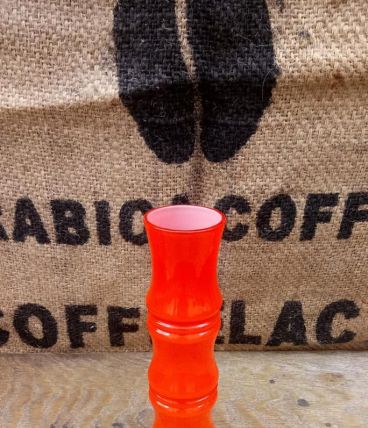 Joli vase en opaline orange - Années 70
