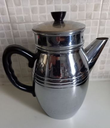 Cafetière vintage. 