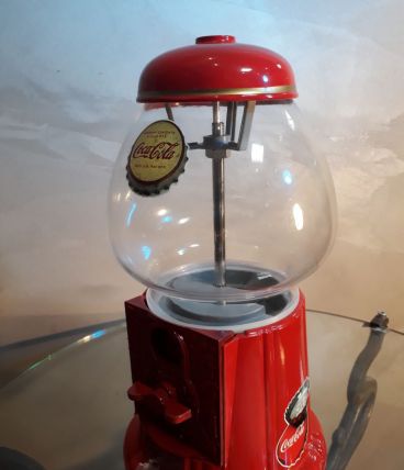 Distributeur chewing gum et bonbon, deco vintage. 28x15 tres