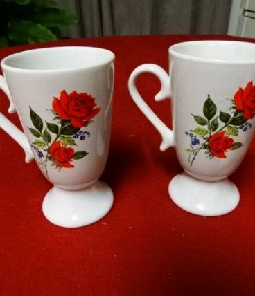 Mazagrans fleuris en porcelaine avec anses, tasses, mugs