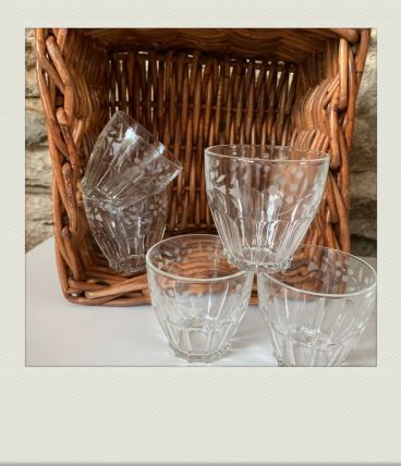 Verres gobelets vintage