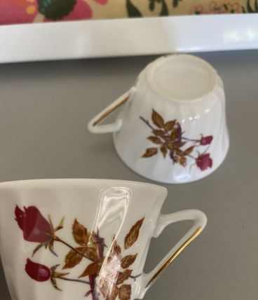 2 Tasses porcelaines 