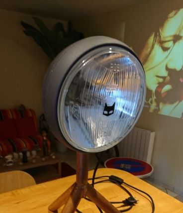 Lampe  phare Marchal 