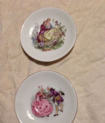 Lot d’assiettes decoratives
