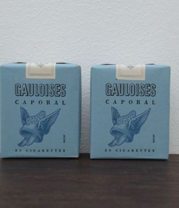 GAULOISES CAPORAL TROUPE CIGARETTES - L9