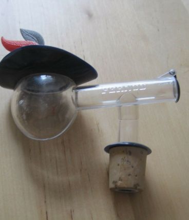 Bec verseur publicitaire Pernod pastis  