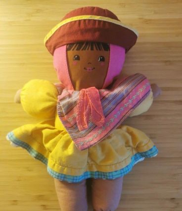 Poupée Corolle chiffon  Anita la Péruvienne 1992