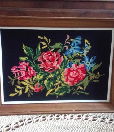 Cadre canevas des années 70/80 - Décor roses 