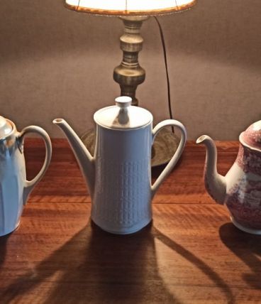 Assortiment de 3 cafetières anciennes